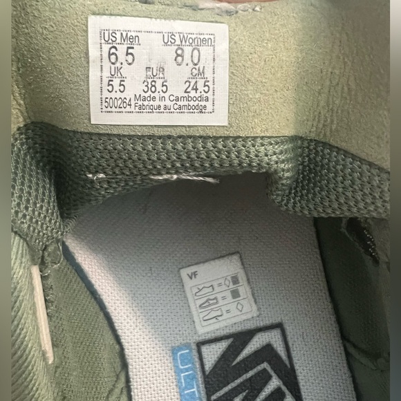 Vans women’s size 8 green - Picture 3 of 3